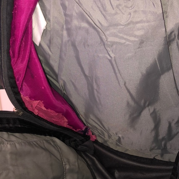 North Face Wasatch Backpack - Picture 2 of 4